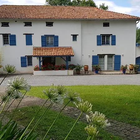 Guest house Bidachuna 3*