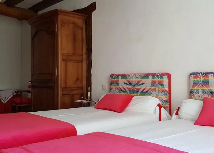 Bidachuna Guest house